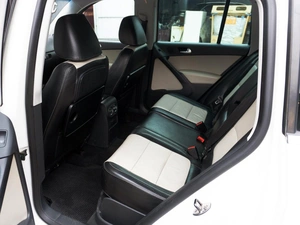 Внедорожник Volkswagen Tiguan 2009 года, 1099000 рублей, Кропоткин