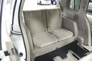 Минивэн Toyota Isis 2008 года, 998000 рублей, Солонцы