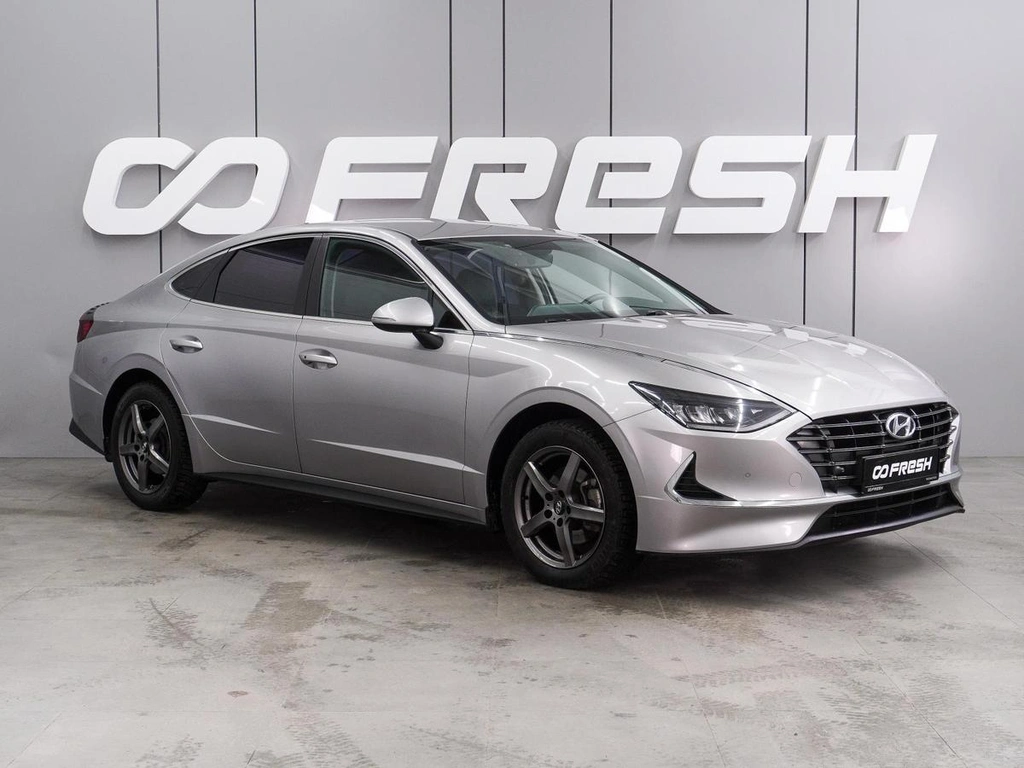 Седан Hyundai Sonata 2020 года, 2499000 рублей, Воронеж