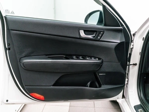 Седан Kia Optima 2017 года, 1845000 рублей, Красноярск