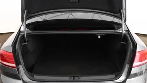 Седан Volkswagen Passat 2016 года, 1297000 рублей, Орёл