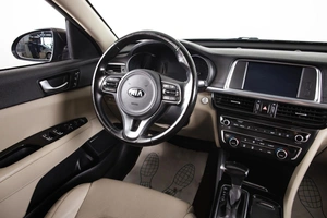 Седан Kia Optima 2017 года, 2049000 рублей, Пермь