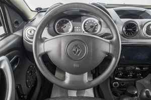 Внедорожник Renault Duster 2012 года, 749000 рублей, Барнаул