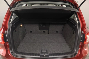 Внедорожник Volkswagen Tiguan 2010 года, 1089000 рублей, Пермь