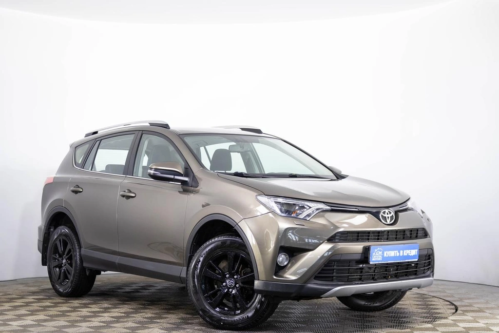 Внедорожник Toyota RAV4 2017 года, 2149000 рублей, Пермь