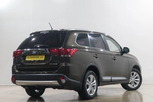Внедорожник Mitsubishi Outlander 2015 года, 1599000 рублей, Новокузнецк