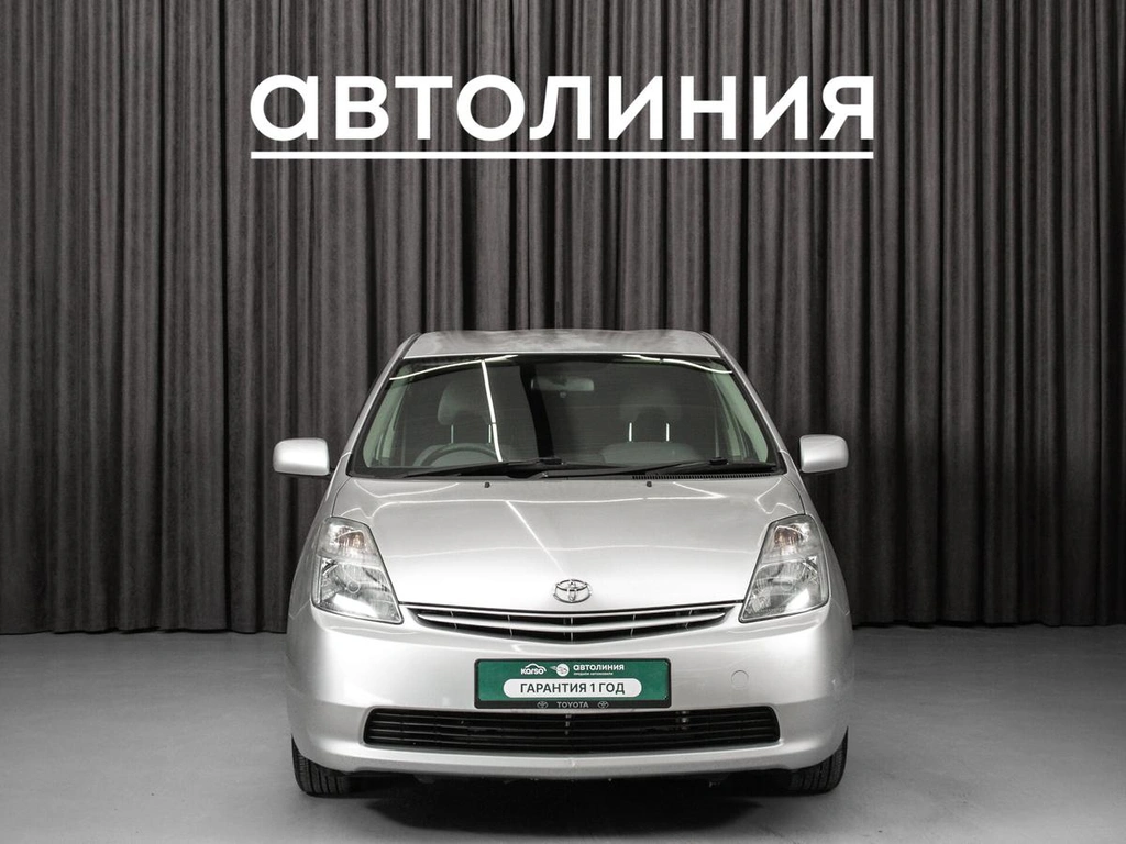 Лифтбек Toyota Prius 2009 года, 949000 рублей, Красноярск