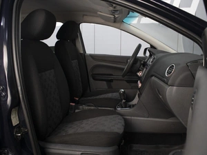Хетчбэк Ford Focus 2005 года, 310000 рублей, Омск
