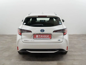 Универсал Toyota Corolla 2019 года, 1727000 рублей, Красноярск