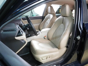 Седан Toyota Camry 2019 года, 2439000 рублей, Воронеж