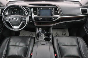 Внедорожник Toyota Highlander 2014 года, 2949000 рублей, Красноярск