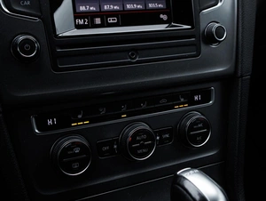 Хетчбэк Volkswagen Golf 2014 года, 1320000 рублей, Большой Сочи