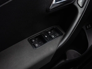 Седан Volkswagen Polo 2012 года, 830000 рублей, Краснодар