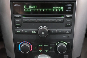 Внедорожник Chevrolet Captiva 2010 года, 1089000 рублей, Омск