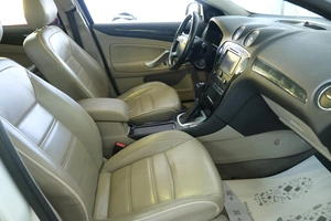 Седан Ford Mondeo 2012 года, 999000 рублей, Омск