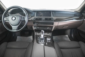 Седан BMW 5 серия 2016 года, 2809000 рублей, Кемерово