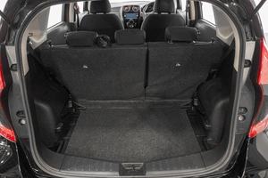 Хетчбэк Nissan Note 2015 года, 969000 рублей, Барнаул