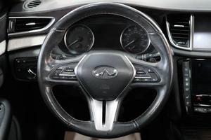 Внедорожник Infiniti QX50 2018 года, 3289000 рублей, Омск