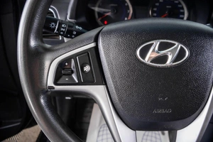 Седан Hyundai Solaris 2015 года, 849000 рублей, Пермь