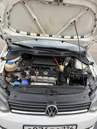 Седан Volkswagen Polo 2012 года, 620000 рублей, Красноярск