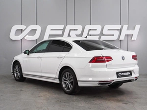 Седан Volkswagen Passat 2018 года, 2226000 рублей, Воронеж