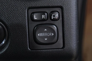 Минивэн Toyota Porte 2014 года, 849000 рублей, Новокузнецк