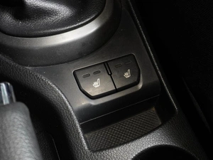 Хетчбэк Kia Rio 2013 года, 899000 рублей, Воронеж