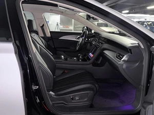 Седан Hongqi H5 2024 года, 2700000 рублей, Санкт-Петербург