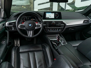 Седан BMW M5 2018 года, 9999000 рублей, Краснодар