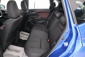 Хетчбэк Honda Fit 2018 года, 1759000 рублей, Красноярск