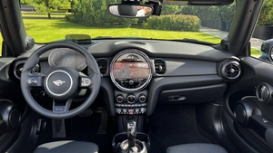 Кабриолет MINI Cooper S 2023 года, 5499000 рублей, Павловская Слобода