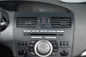 Седан Mazda 3 2011 года, 839000 рублей, Оренбург