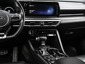 Седан Kia K5 2021 года, 2499000 рублей, Кирилловка