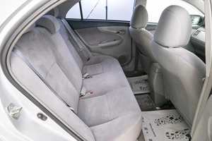 Седан Toyota Corolla Axio 2009 года, 699000 рублей, Красноярск