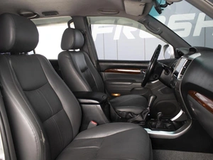 Внедорожник Toyota Land Cruiser Prado 2003 года, 1790000 рублей, Омск
