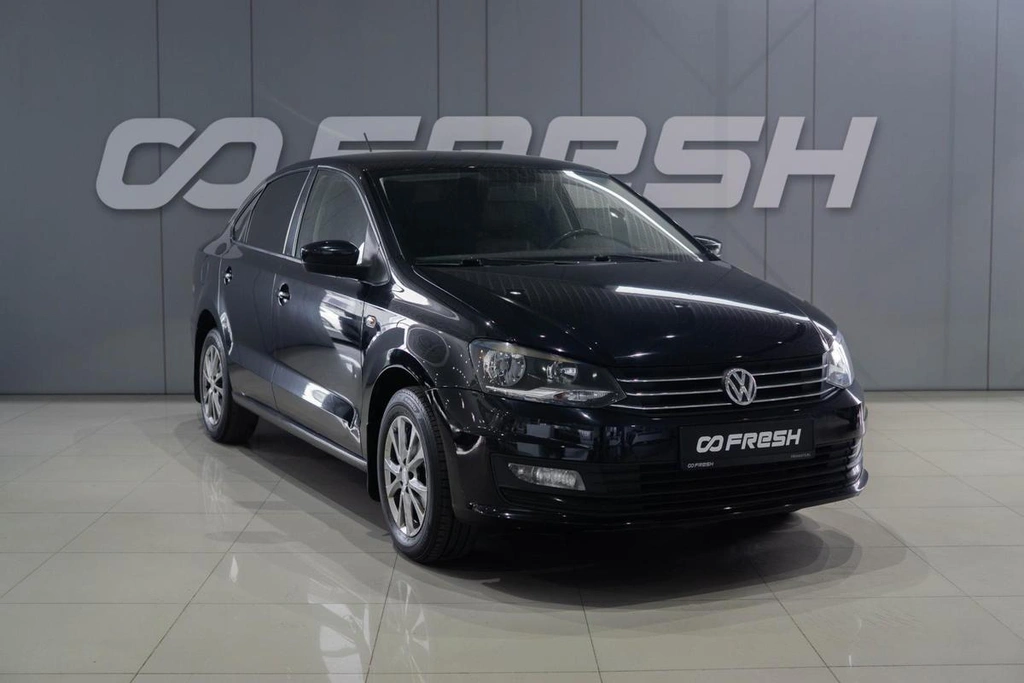 Седан Volkswagen Polo 2015 года, 989000 рублей, Петрозаводск