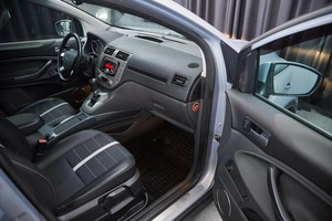 Внедорожник Ford Kuga 2012 года, 1300000 рублей, Красноярск