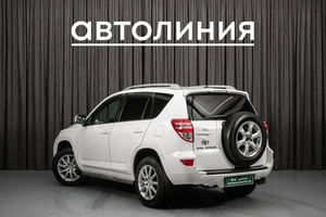 Внедорожник Toyota RAV4 2010 года, 1335000 рублей, Красноярск