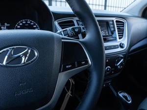 Седан Hyundai Solaris 2021 года, 1680000 рублей, Волгоград