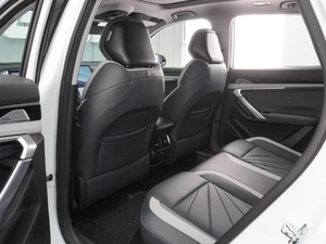 Внедорожник Geely Atlas 2024 года, 2899000 рублей, Воронеж