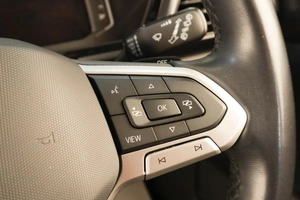Внедорожник Volkswagen T-Cross 2022 года, 1729000 рублей, Челябинск