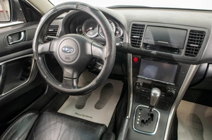 Седан Subaru Legacy 2003 года, 799000 рублей, Барнаул