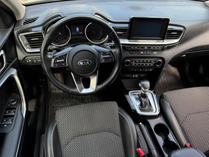 Хетчбэк Kia Ceed 2019 года, 1899000 рублей, Кропоткин