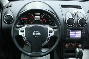 Внедорожник Nissan Qashqai 2012 года, 1083000 рублей, Солонцы