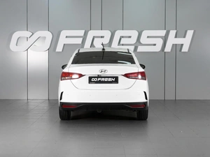 Седан Hyundai Solaris 2021 года, 1620000 рублей, Красный Пахарь