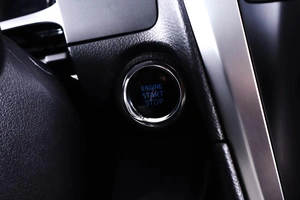 Седан Toyota Camry 2017 года, 2399000 рублей, Пермь
