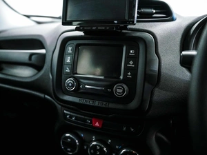Внедорожник Jeep Renegade 2015 года, 990000 рублей, Красноярск