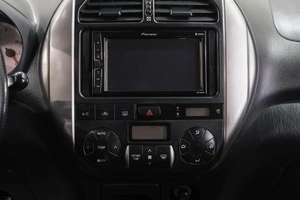 Внедорожник Toyota RAV4 2004 года, 899000 рублей, Новокузнецк