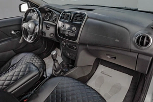 Седан Renault Logan 2020 года, 689000 рублей, Челябинск