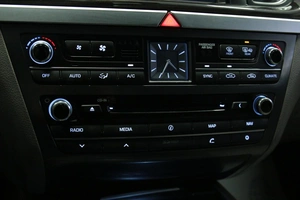 Седан Hyundai Genesis 2015 года, 2033000 рублей, Солонцы